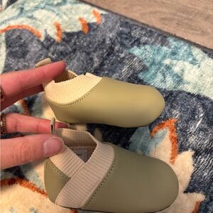 Stonz Olive Baby Walker Shoes